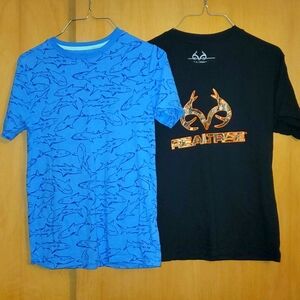 Cat & Jack / Realtree Lot of 2 Boys Large Tshirts